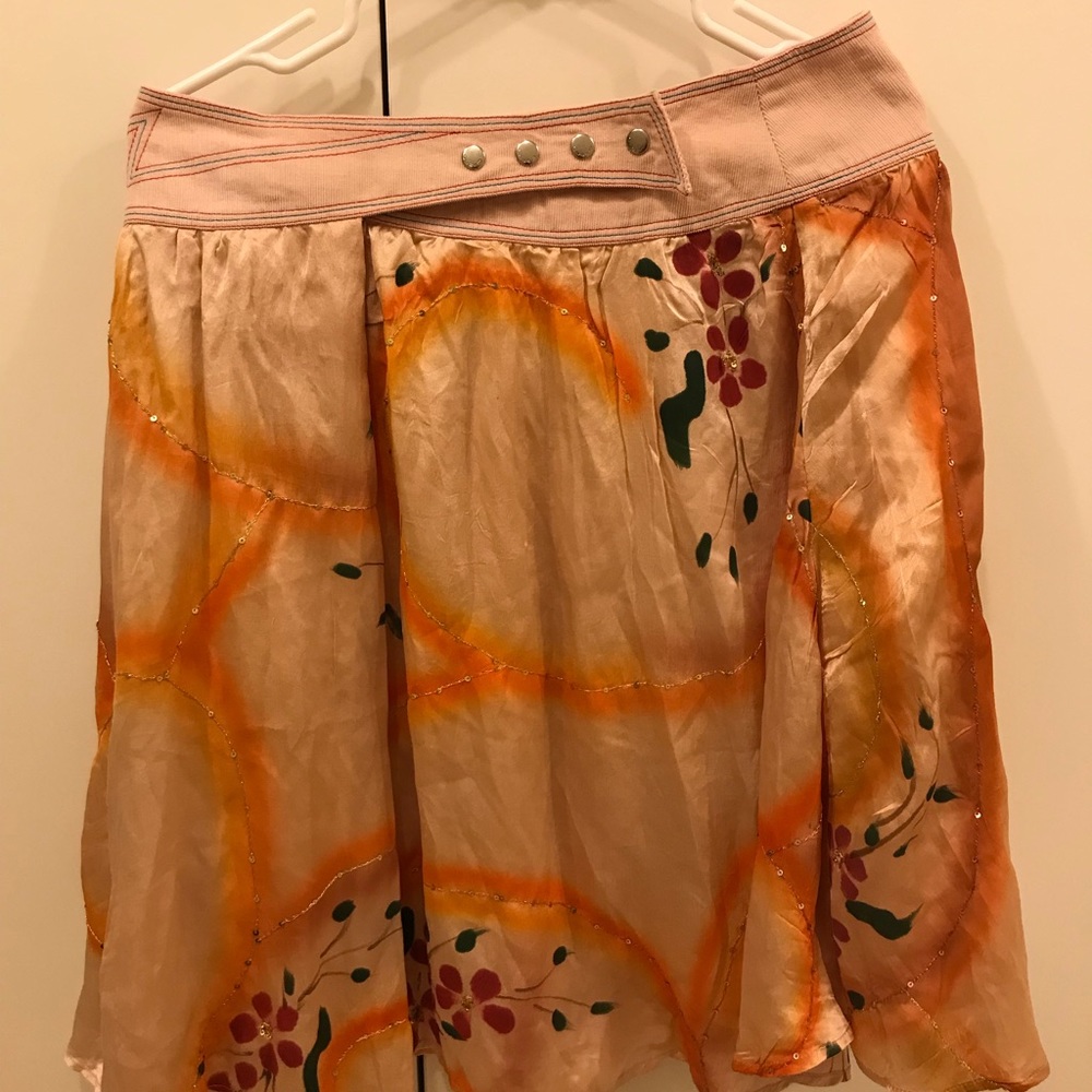CUSTO  Barcelona Retro Y2K Silk  Flower Floral Painted Skirt size 38 NWT